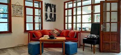 Ada Art Guesthouse