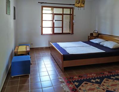 Ada Art Guesthouse