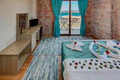Cunda Bal Konak Otel