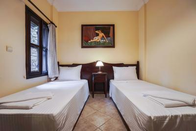 Mira Suites