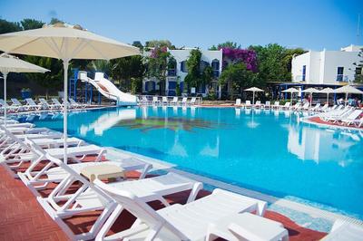 Blue Heaven Resort