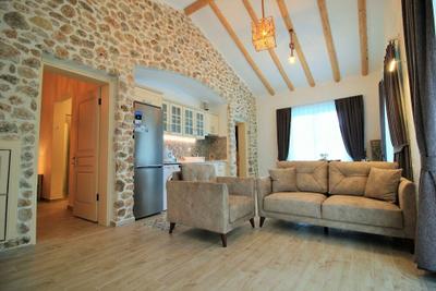 Villa Holly