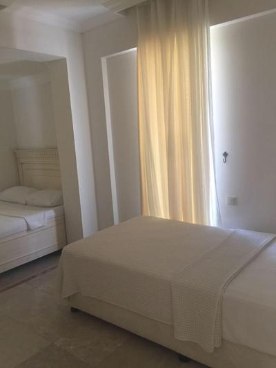 Villa B D