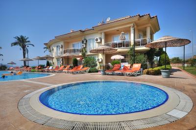 Sunset Beach Club by Aqua Lettings