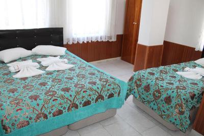 Voyager Hotel