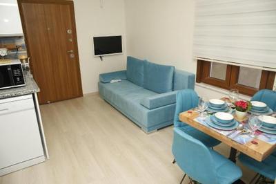 Pera Colour House