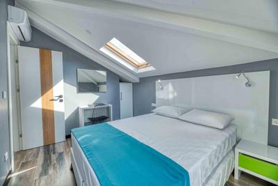 Gris & Verde Suite Hotel
