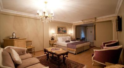Blue Tuana Suite