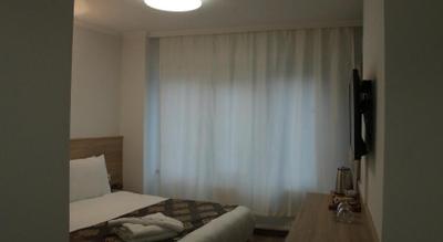 Bufes Hotel