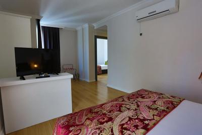 Azuu Suite Hotel