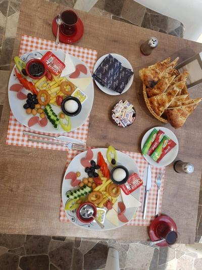 Mavi Yesil Apart Hotel Tisan