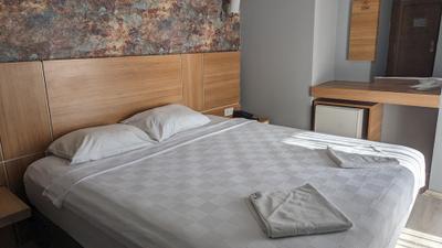 Ramona Lara Hotel