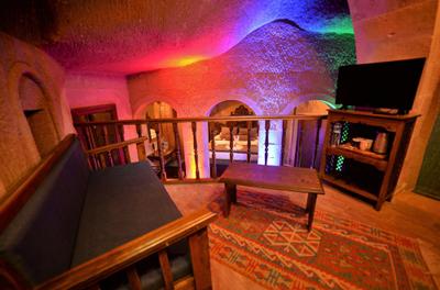 Mnr Cave Hotel