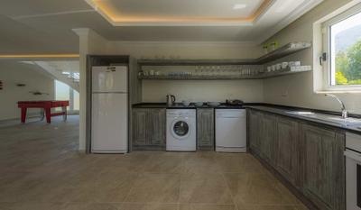 Fours Seasons Villa 7