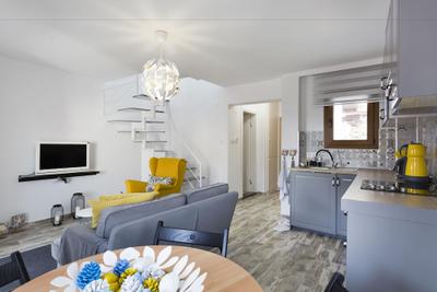 Alp Suites Limon