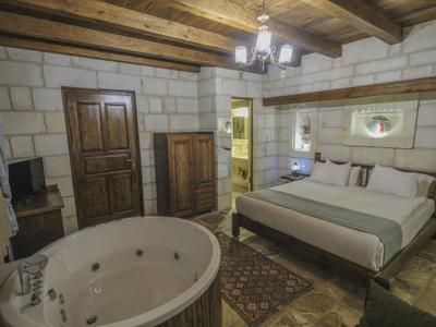 Zara Cave Hotel