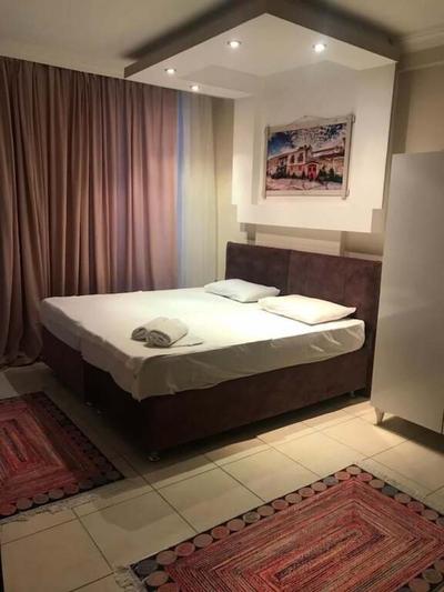 Daisy Hotel