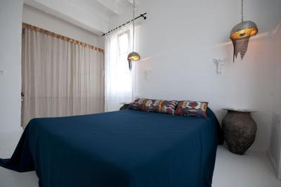 Hotel B House