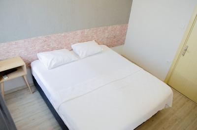 Sebat Hotel
