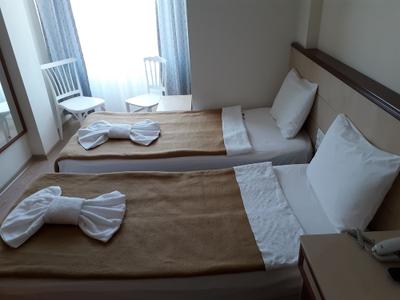 Ayhan Otel