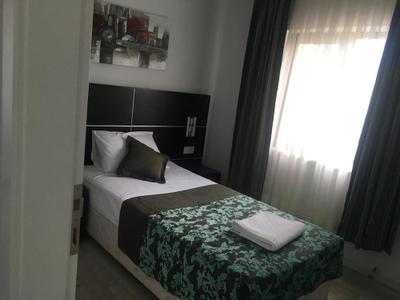 Tepedeki Ev Apart