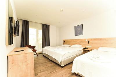 Porta Troya Hotel