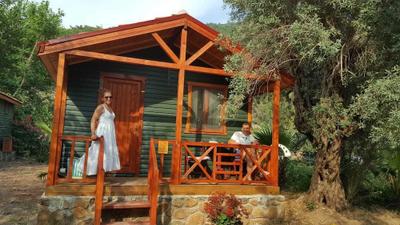 Eden Bungalows & Beach