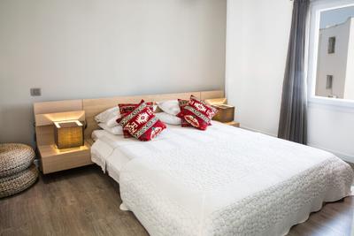 Important Group Villa Olivia