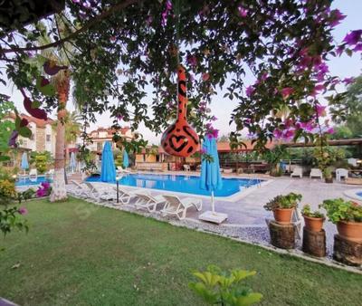 Calis Beach Apartments