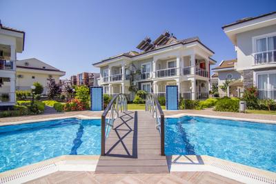 Sea Heaven Legend Apartments