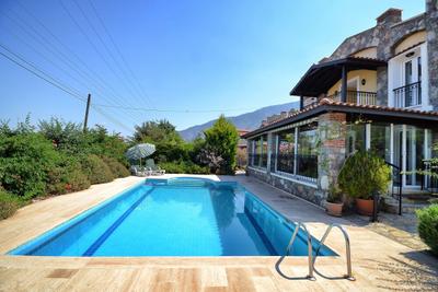 Villa Anahtar