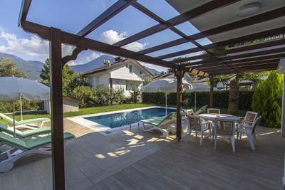 Villa Hibiscus by Tatilpremium