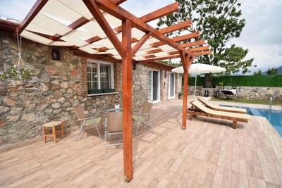Villa Cansel by Helaltatilvillari