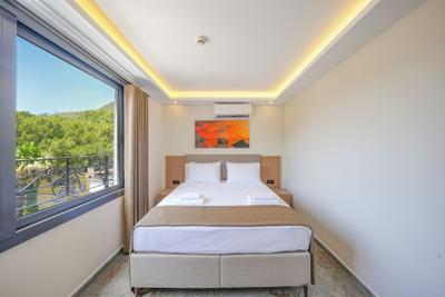 Ada Boutique Hotel