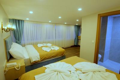 Hira Hotel