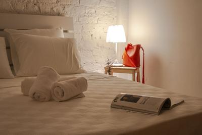 Guzi Rooms & Suites