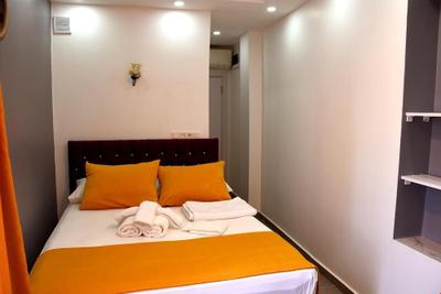 Zade Hotel