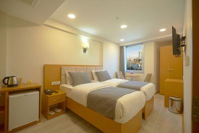 Kartal Palace Taksim Square