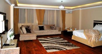 Oral Residence