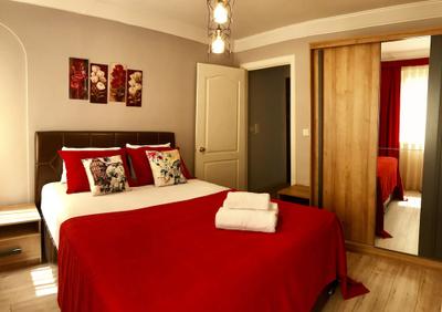 Sirena's Suites