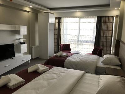 Cnr Hotel