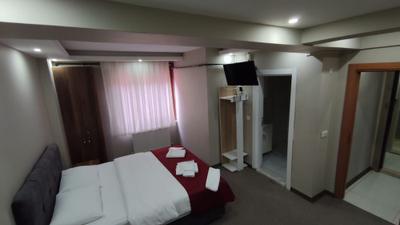 Cnr Hotel