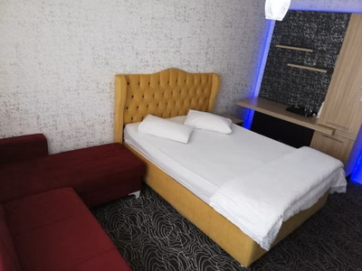 Pin Suites
