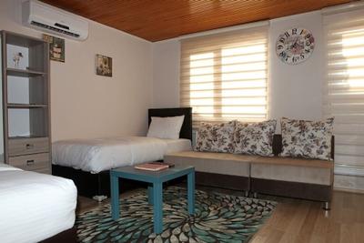 Noi Suites