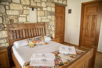Aymesev Tas Otel