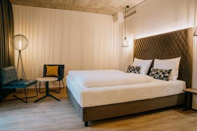 Loom Hotel Skybar