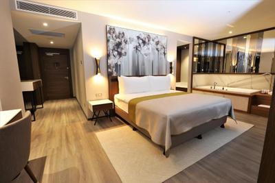 Limak Skopje Luxury Hotel