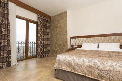 Egelia Imroz Otel