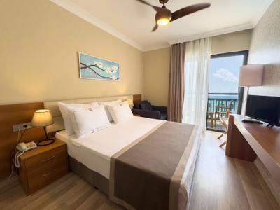 Uras Beach Hotel