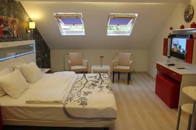 Taksim Doorway Suites 2